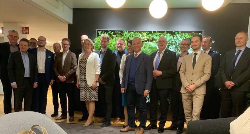 Saksan liittopäivien liikennevaliokunnan vierailu Helsingissä 22102024