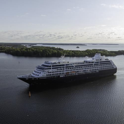 Azamara Onward arrives in Kantasatama