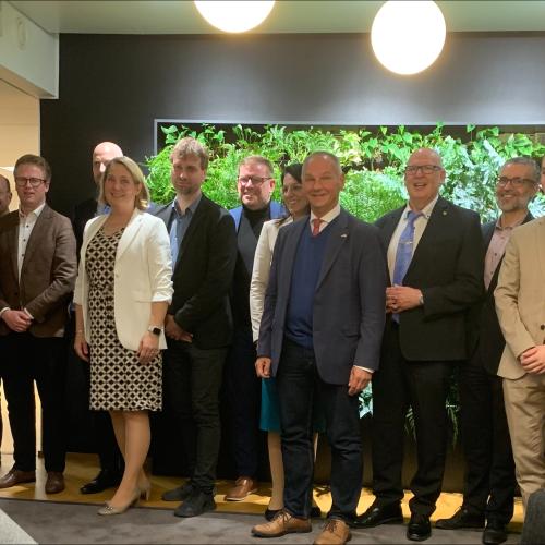 Saksan liittopäivien liikennevaliokunnan vierailu Helsingissä 22102024 