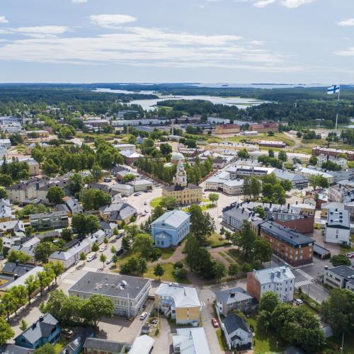 Hamina suurlippu kesällä 